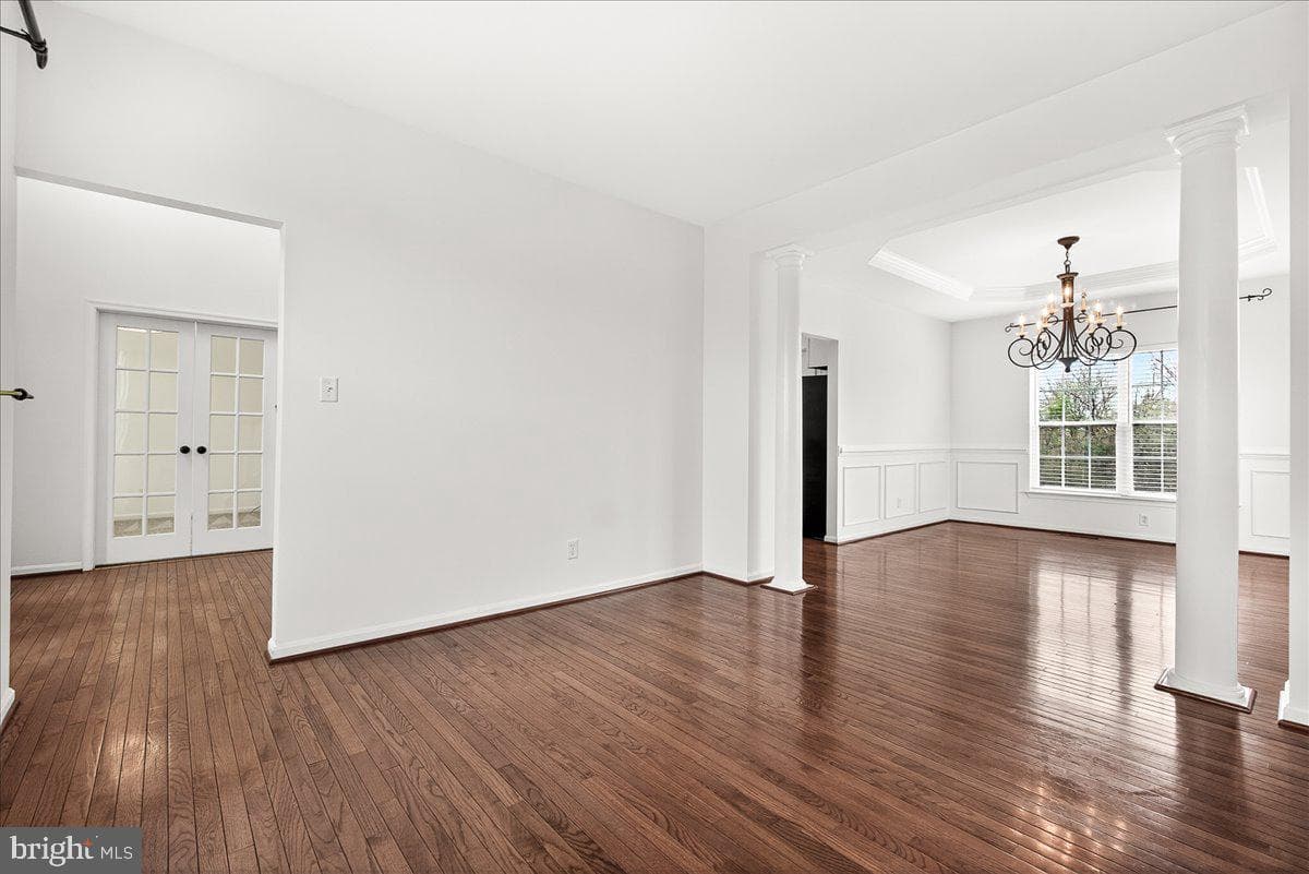 603 N Shannon photo 20