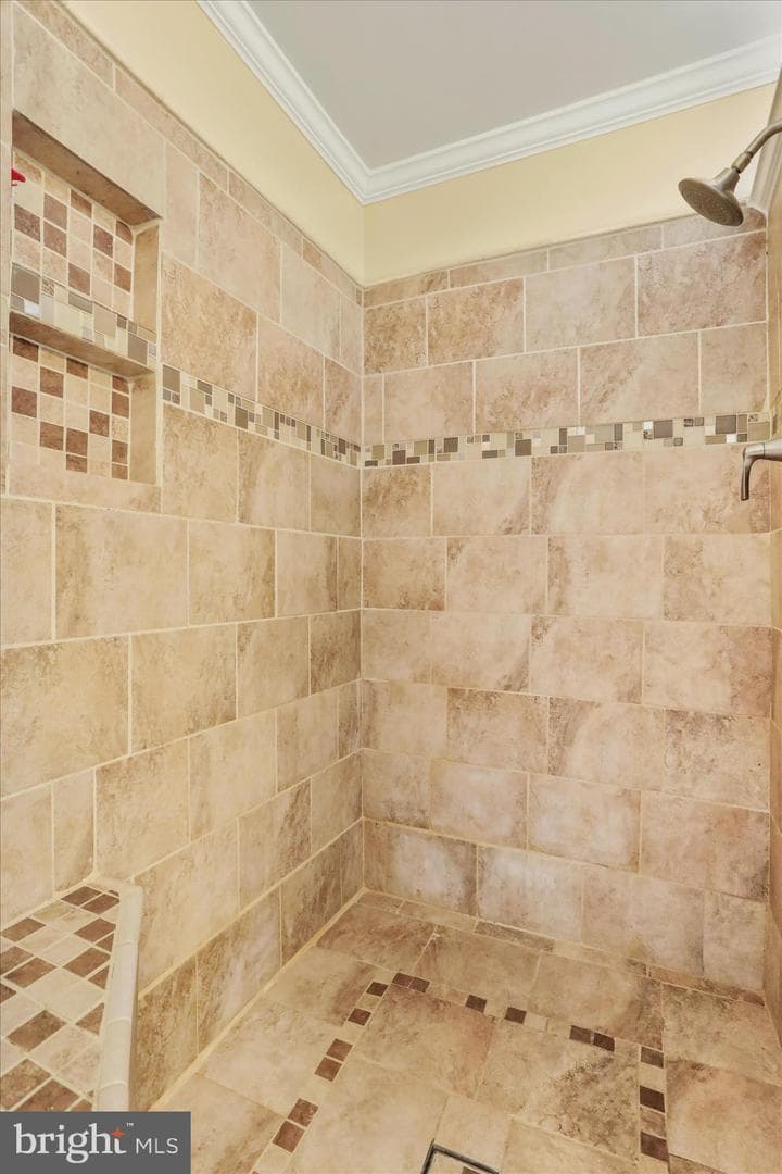 47 Emerald Drive photo 31