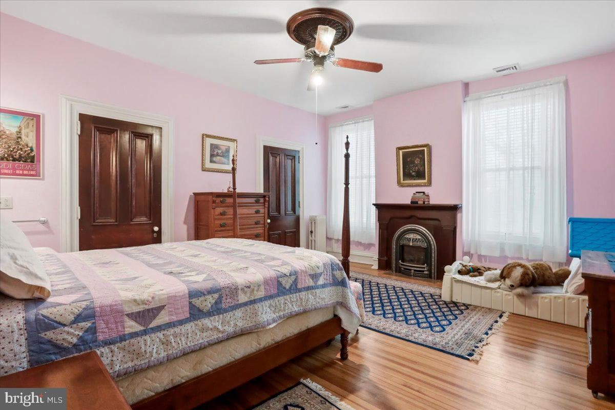 827 Philadelphia Avenue photo 54