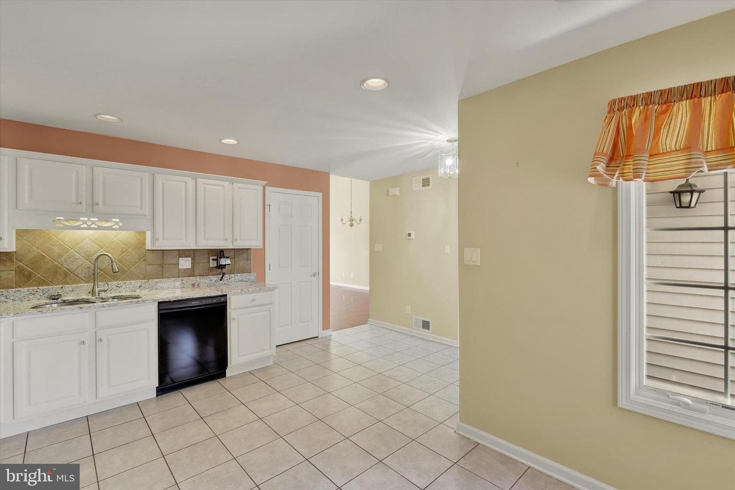 3819 Farmstead Drive photo 7