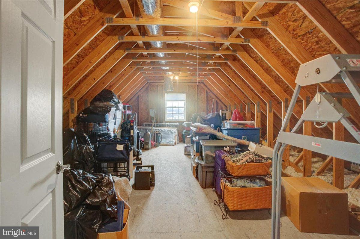 847 W King Street photo 58