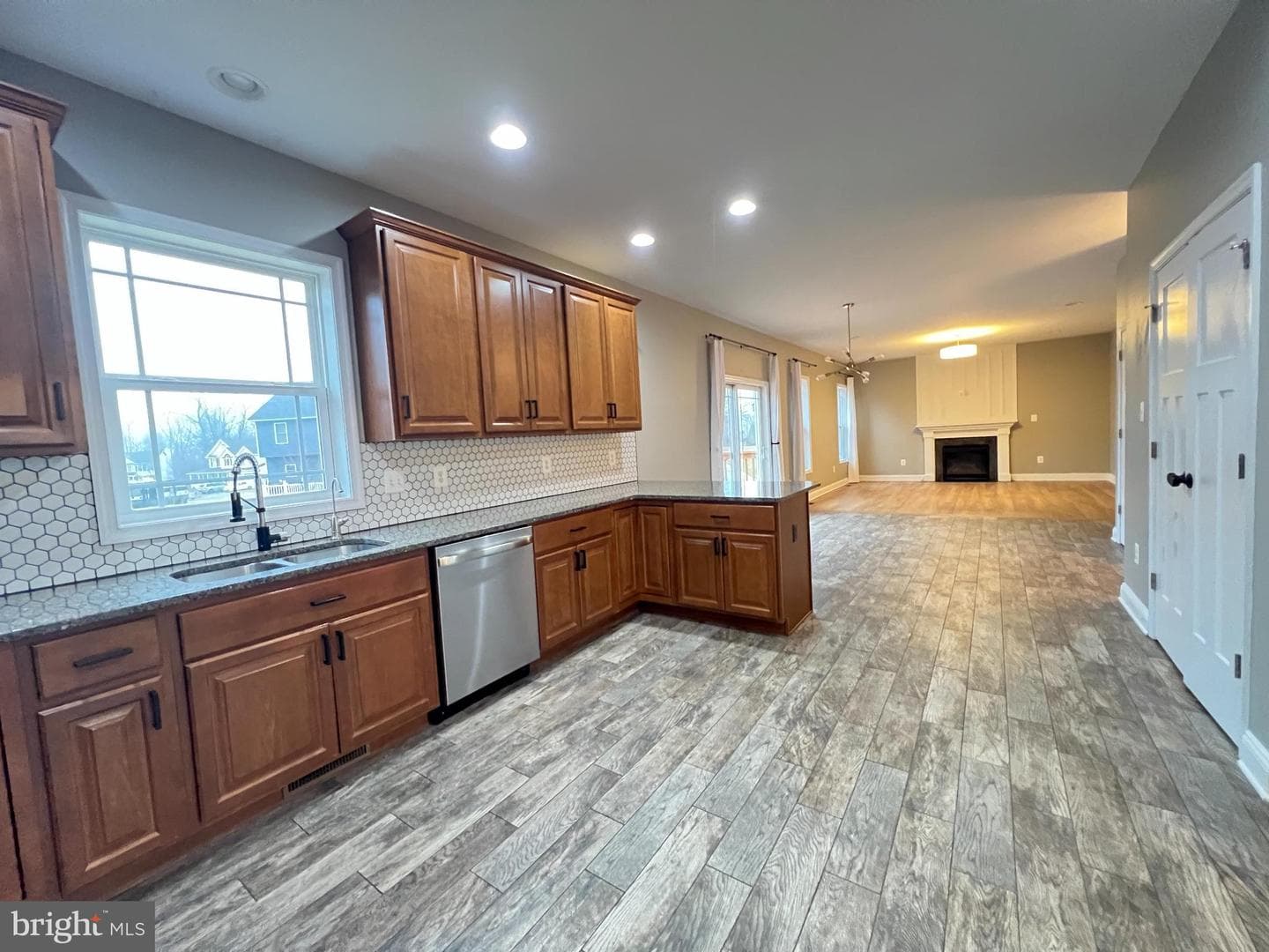 1697 Raven Drive photo 9