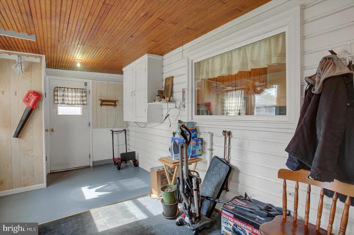 712 Stanley Avenue photo 14