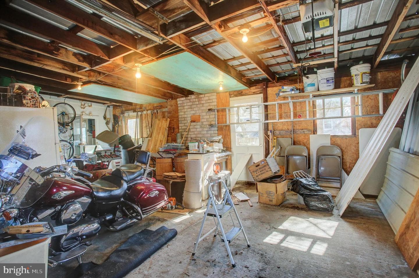712 Stanley Avenue photo 32