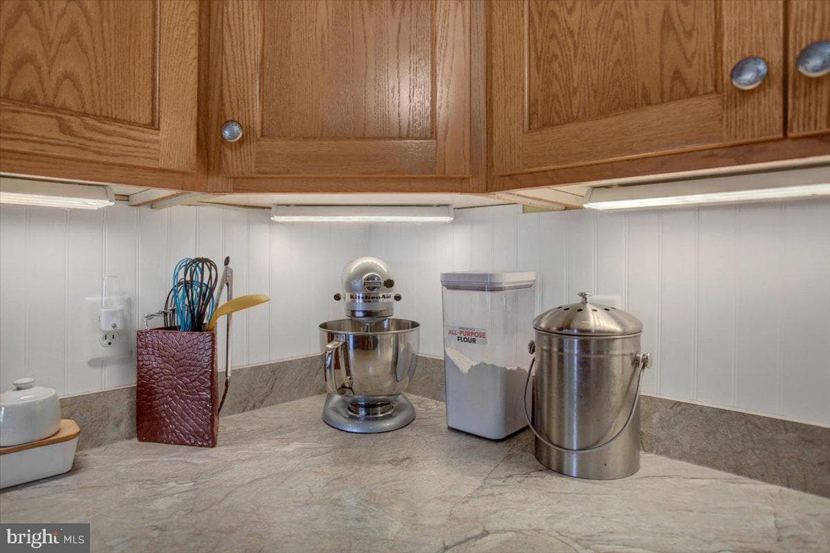 128 Hillside Drive photo 30