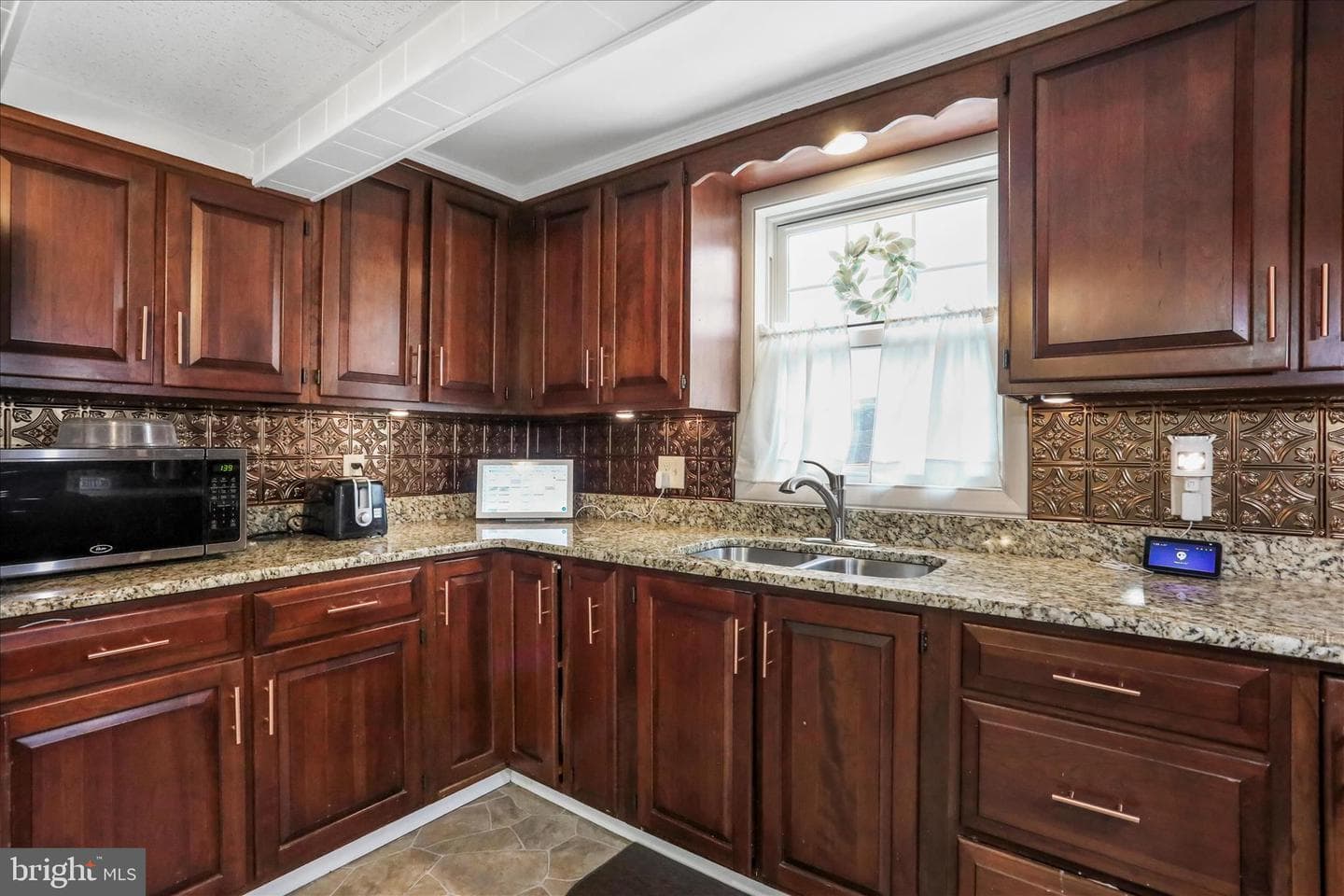 5529 Greenvillage Road photo 16