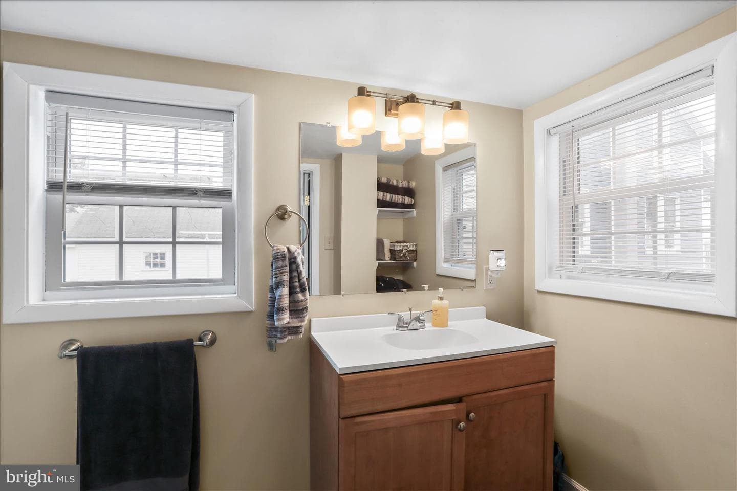 5529 Greenvillage Road photo 19