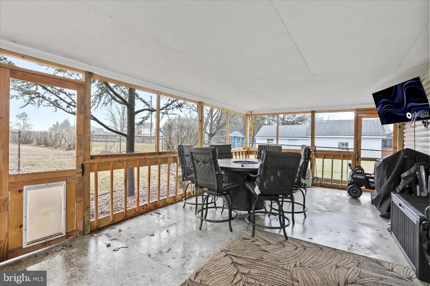 5529 Greenvillage Road photo 26