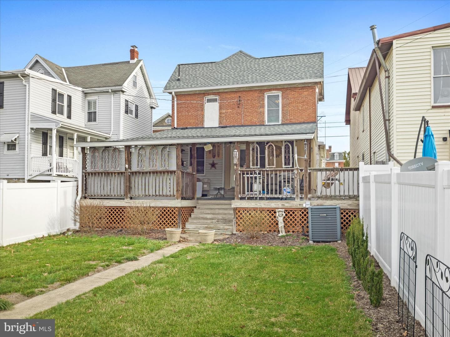 206 W North St photo 30