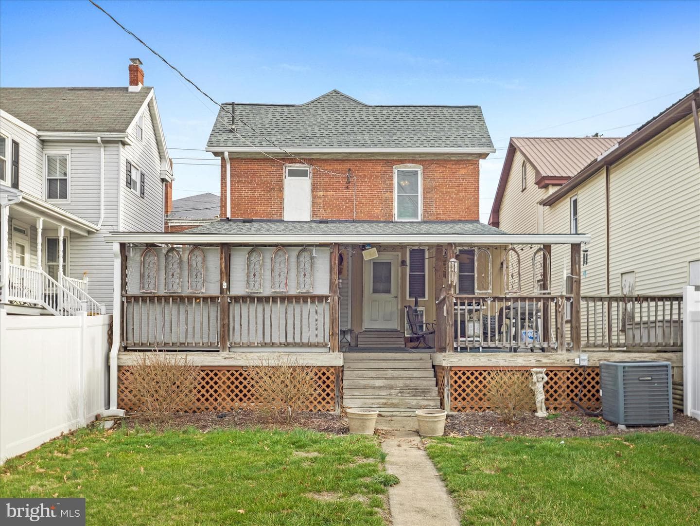 206 W North St photo 31
