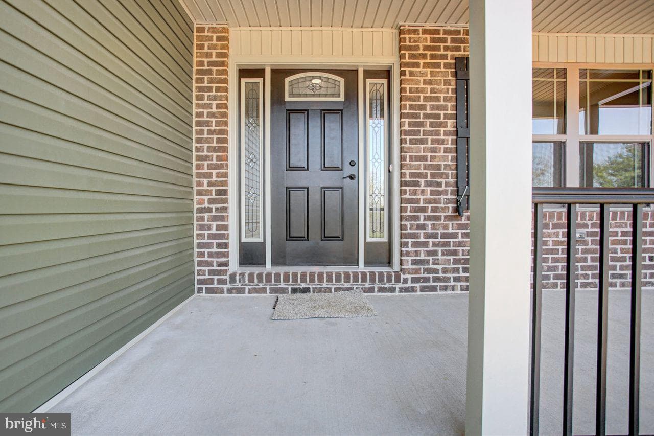6342 Penn National Drive, Fayetteville