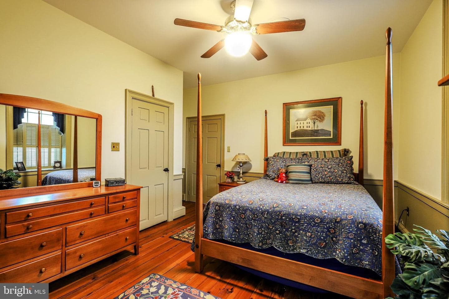 5645 Greenvillage Road photo 18