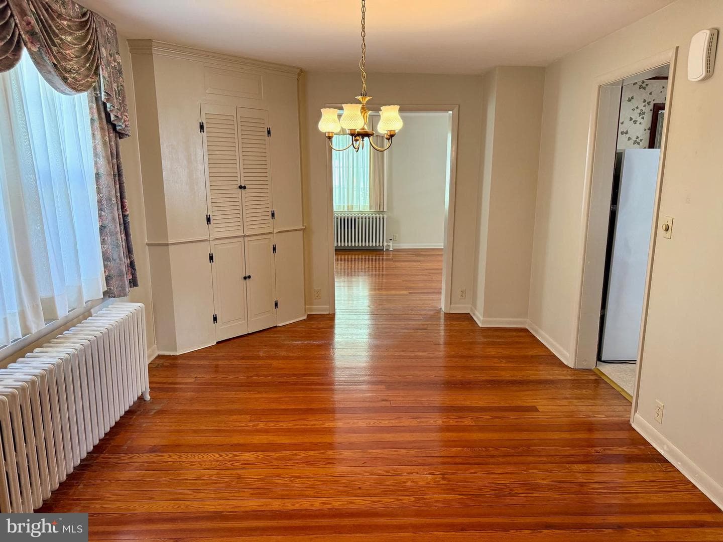 132 Faust Street photo 18