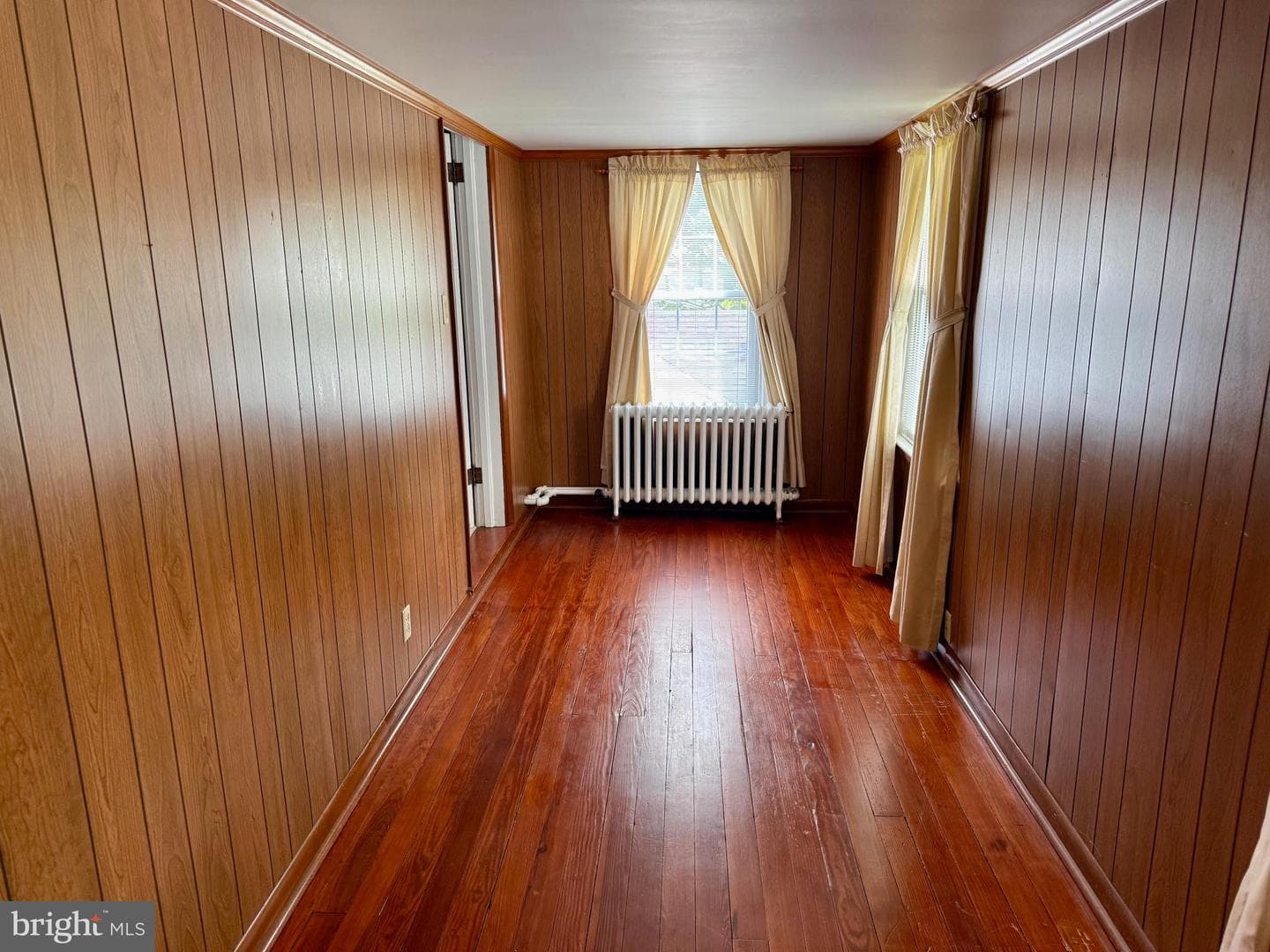 132 Faust Street photo 38