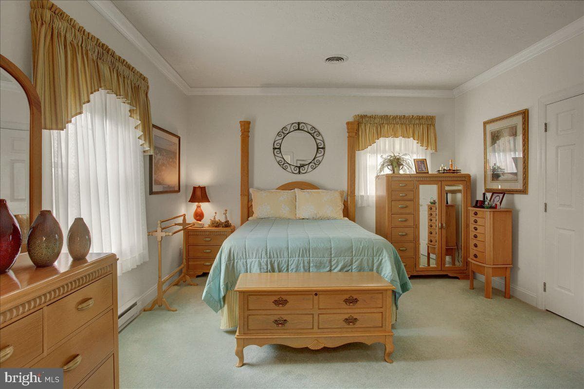 84 Monroe Drive photo 33