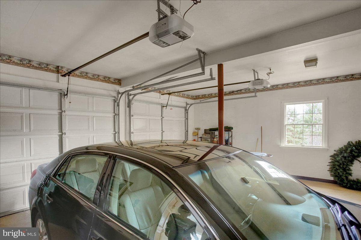 84 Monroe Drive photo 50