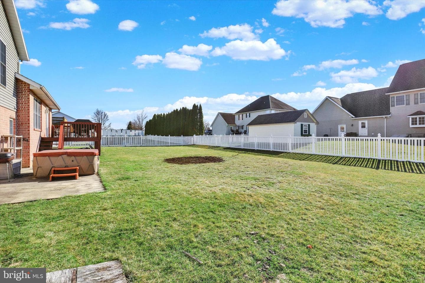 345 Roseann Drive photo 26
