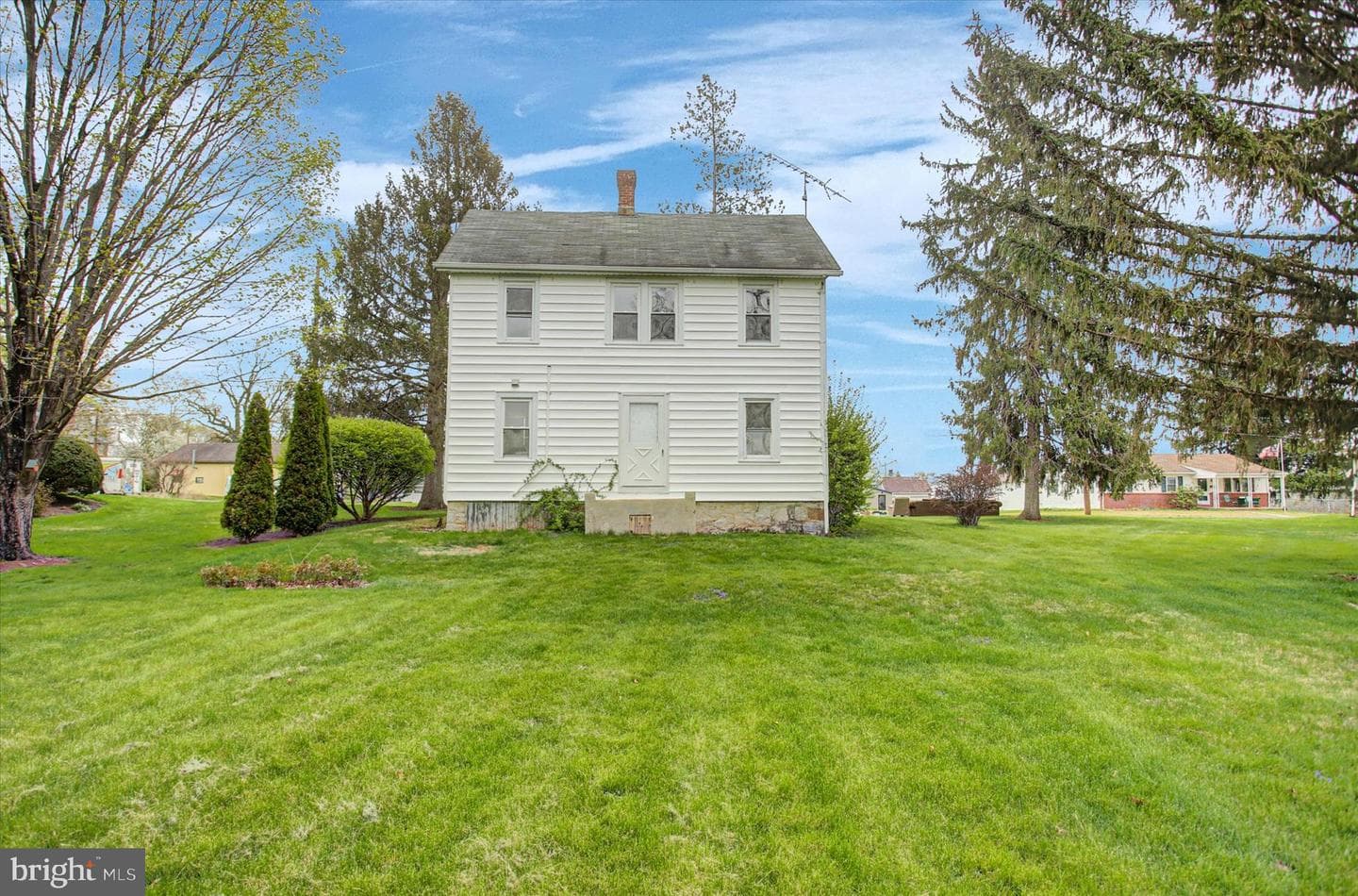 126 Faust Street photo 31