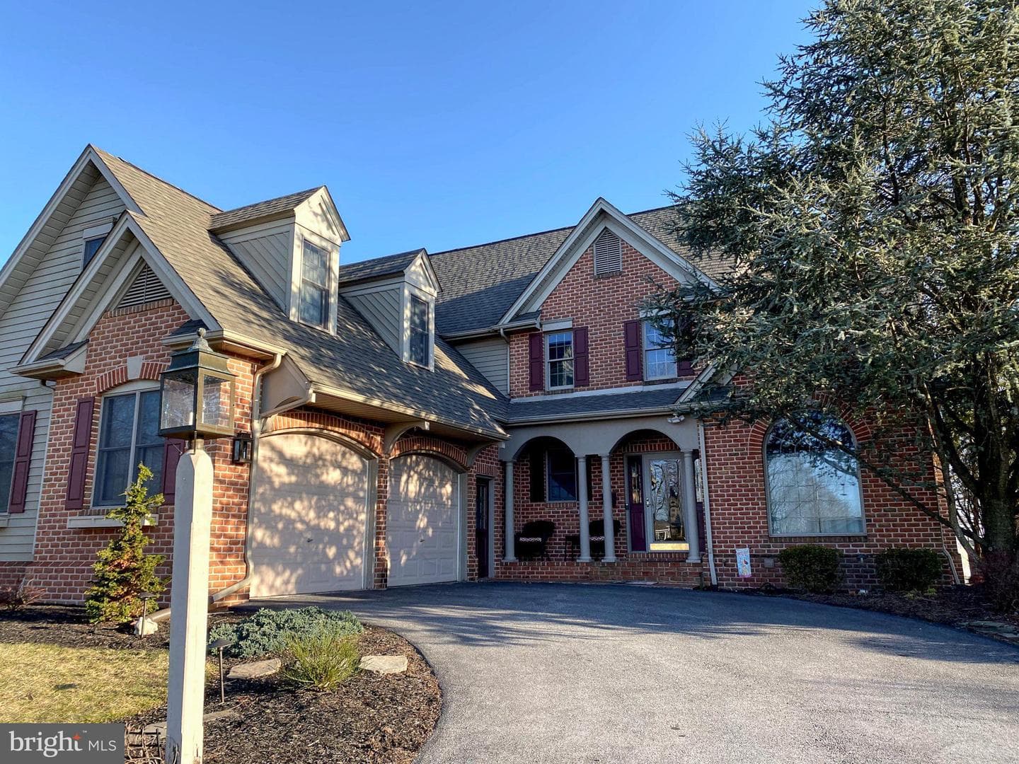 3439 Turnberry Drive photo 3