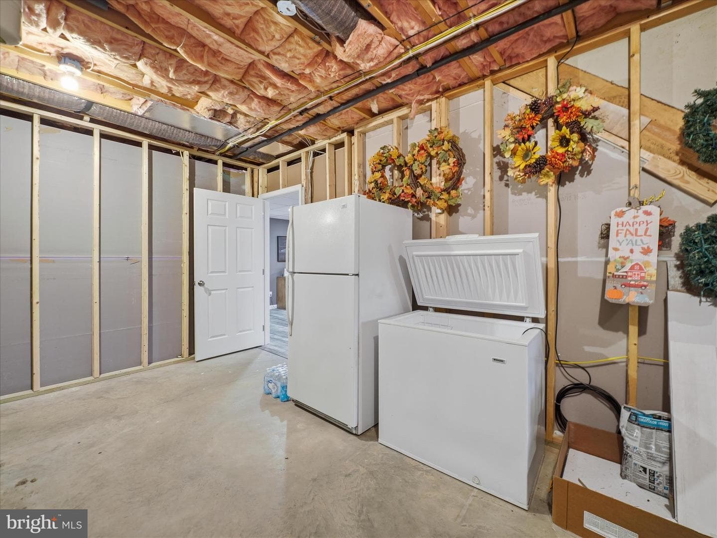 570 Starr Avenue photo 43