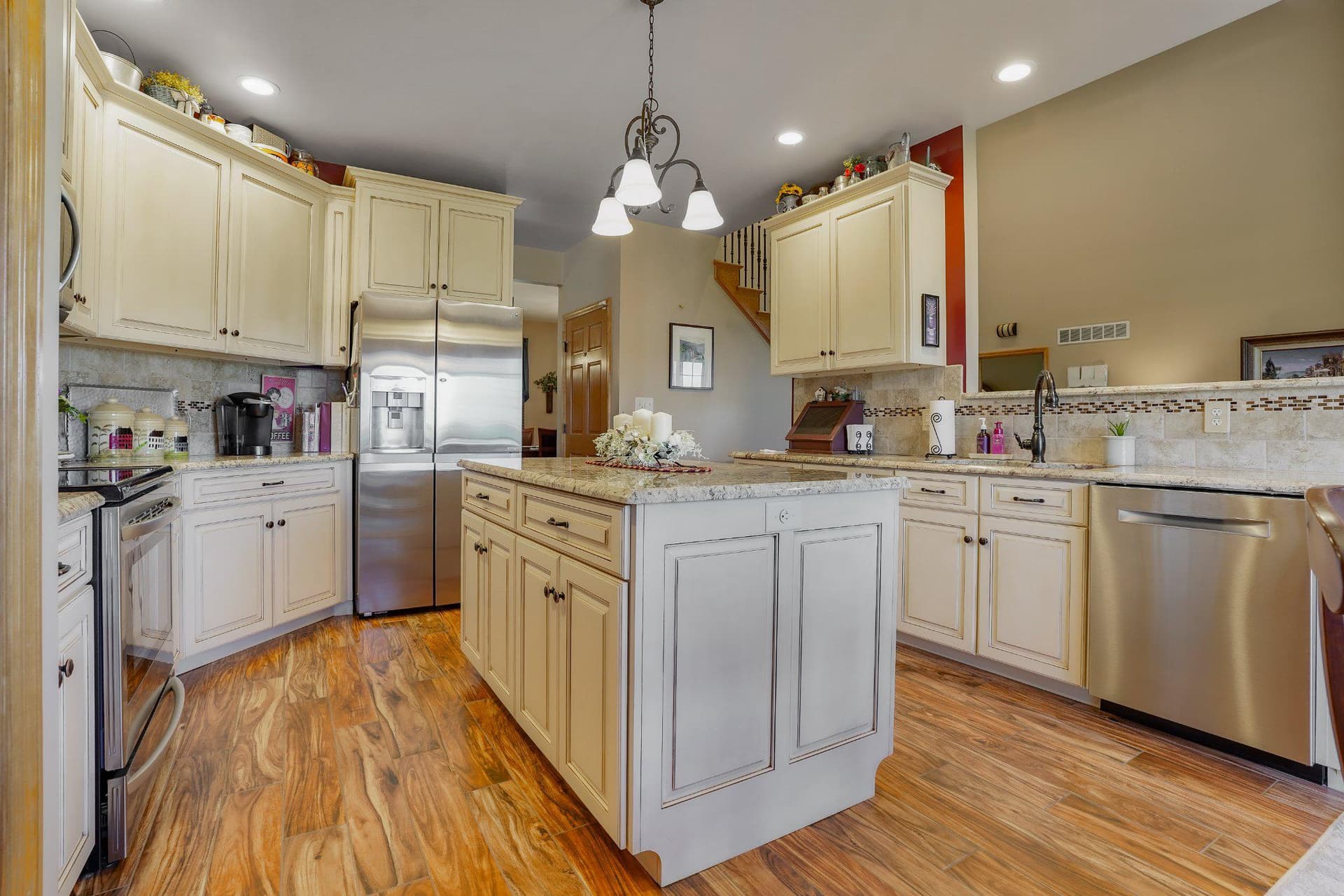 239 Abishire Way photo 11