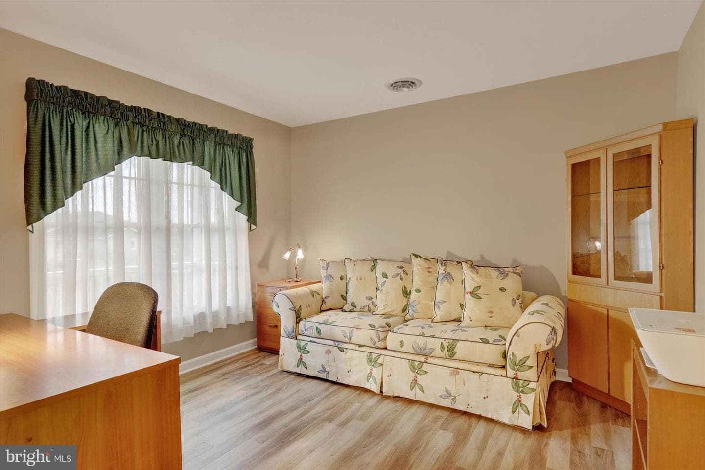 2324 Aronimink Circle photo 4