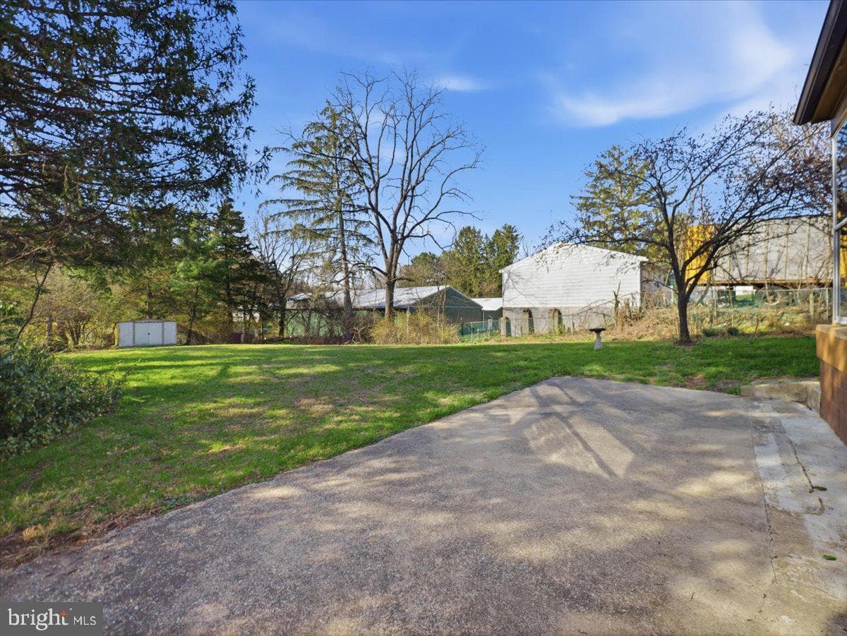 906 Strock Drive Drive photo 37