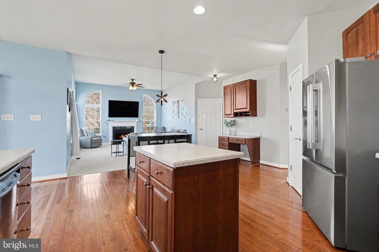 6039 Mountain View Drive photo 13