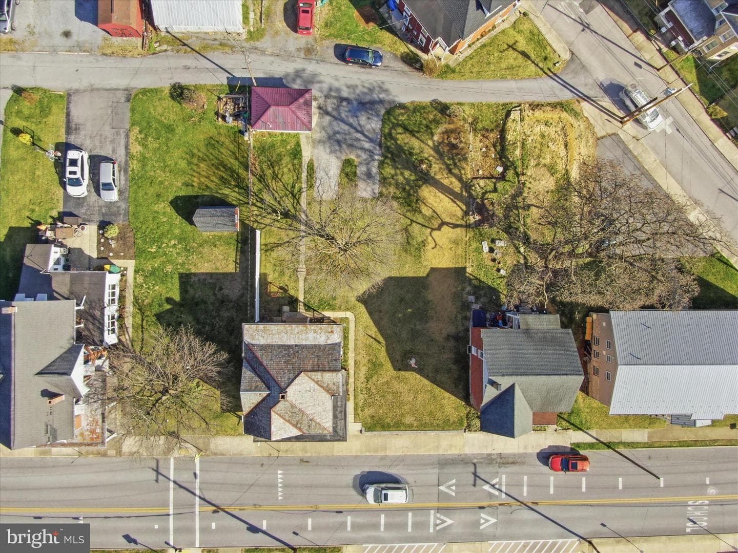 231 Fairview Avenue W photo 11
