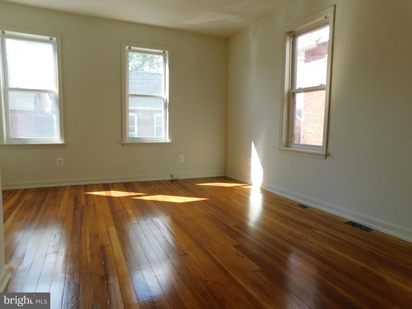 121 Harrison Avenue photo 13