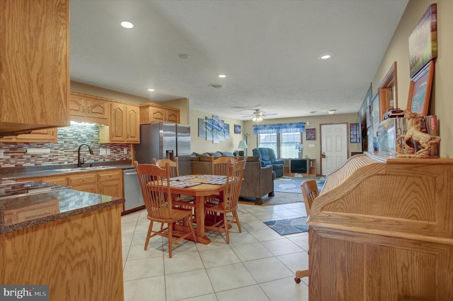 432 Kara Way photo 11