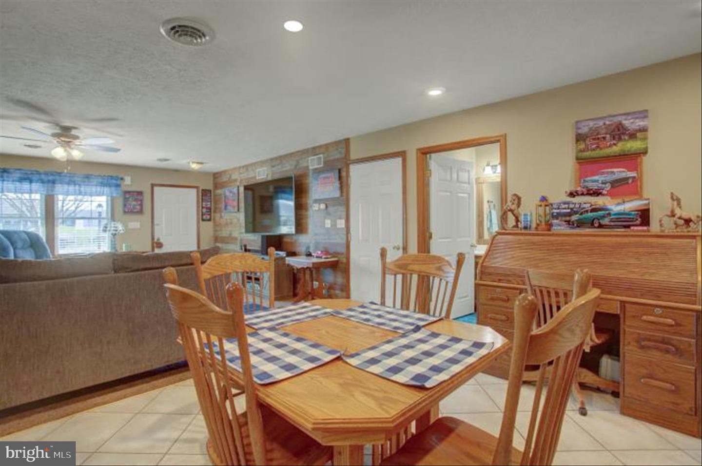 432 Kara Way photo 14