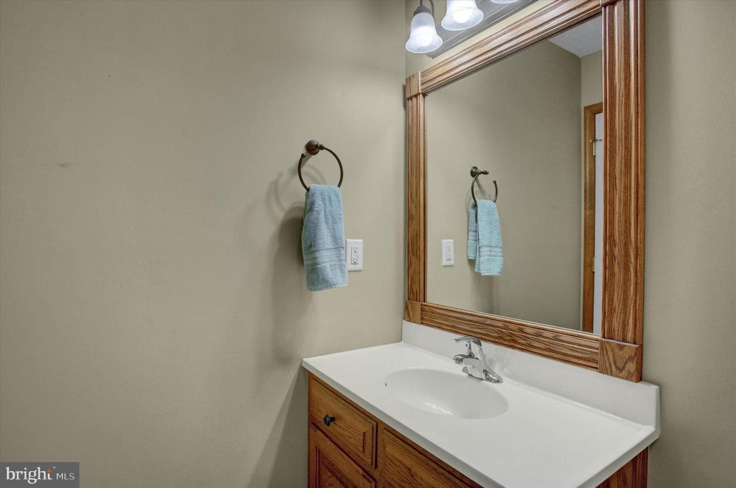432 Kara Way photo 16
