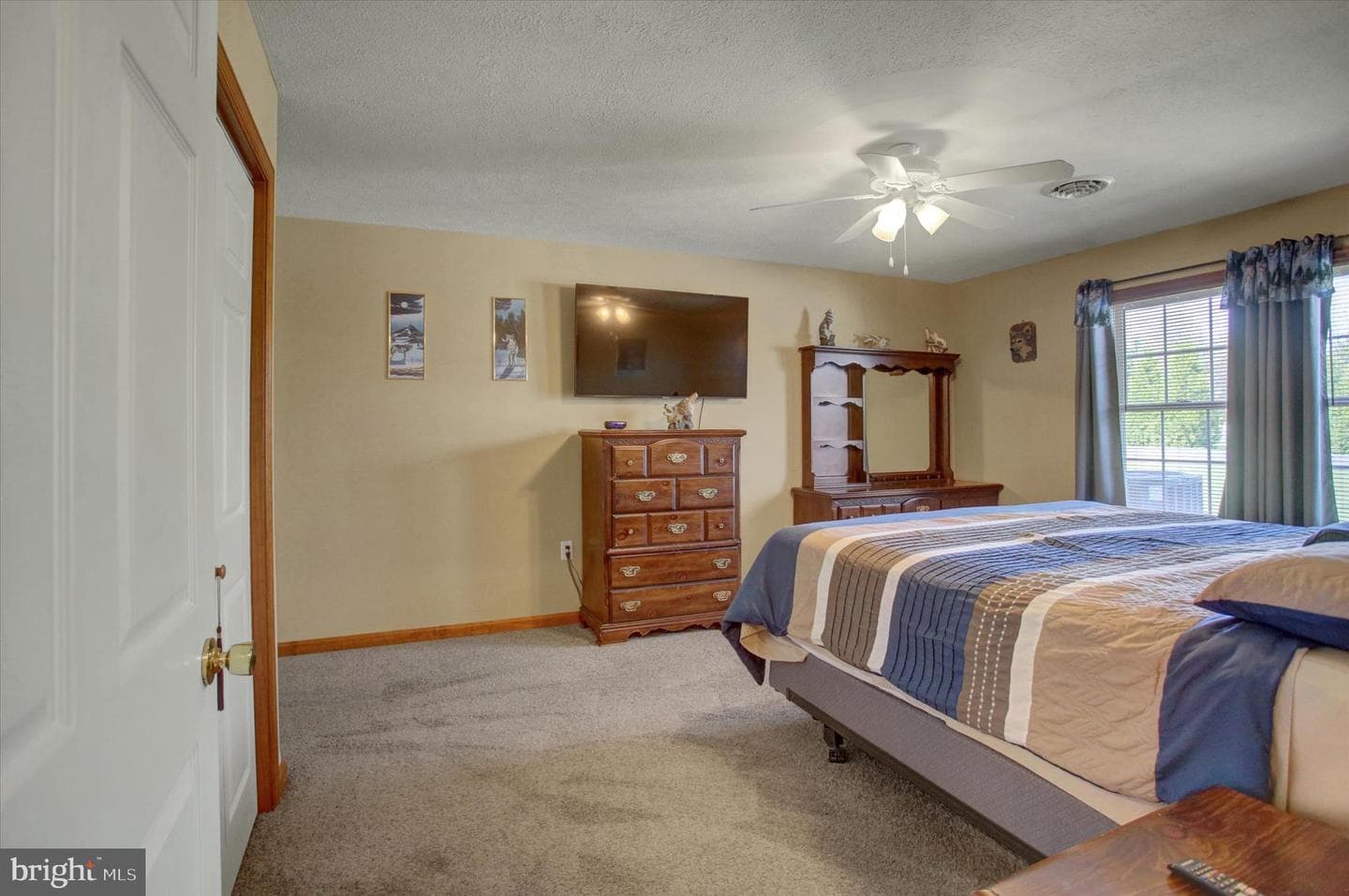 432 Kara Way photo 18