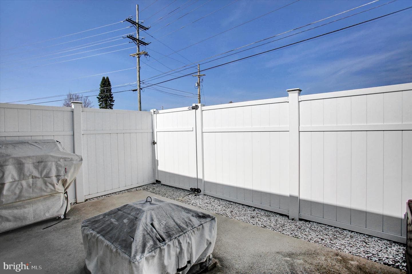432 Kara Way photo 29