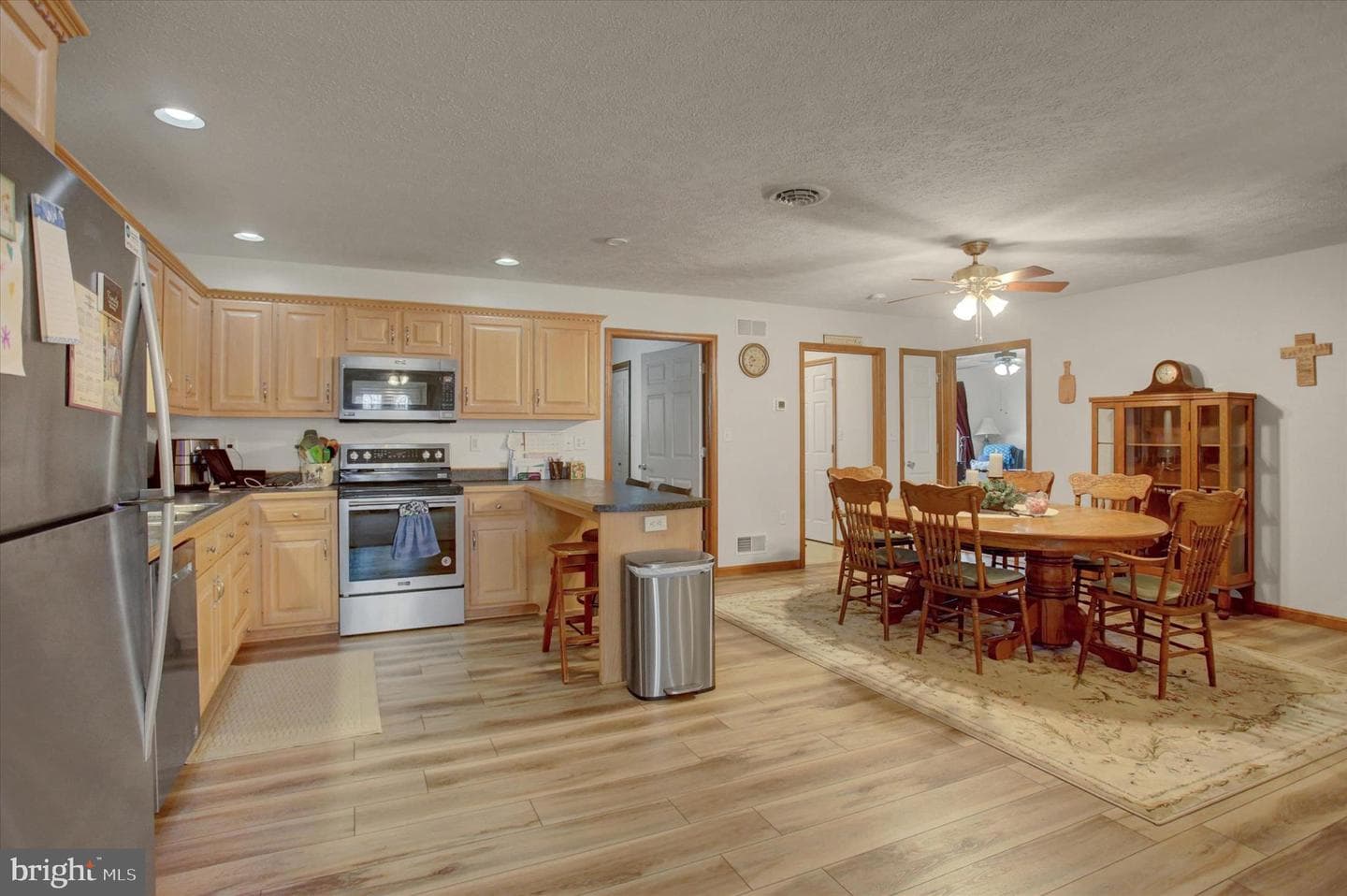 139 Central Way photo 12