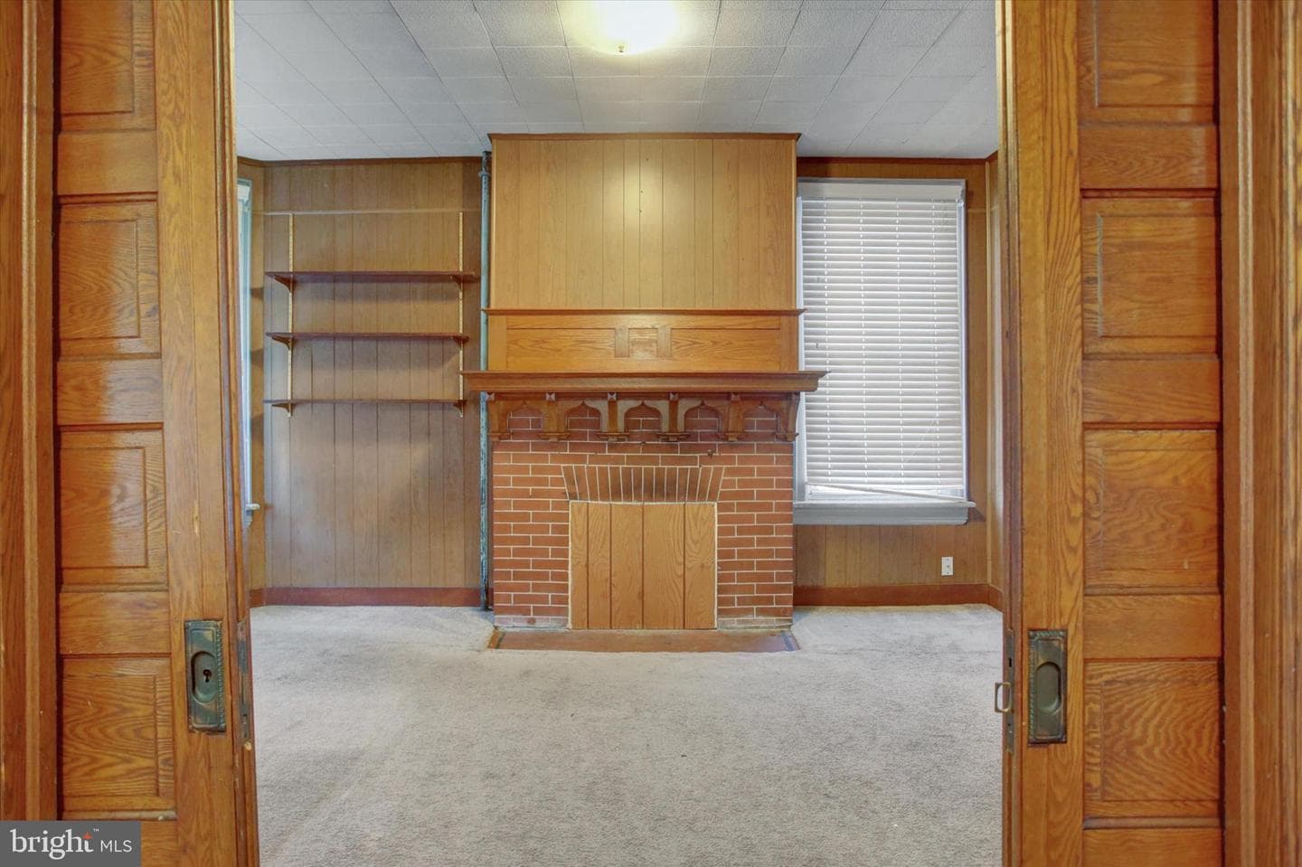 425 Lincoln Way West photo 9
