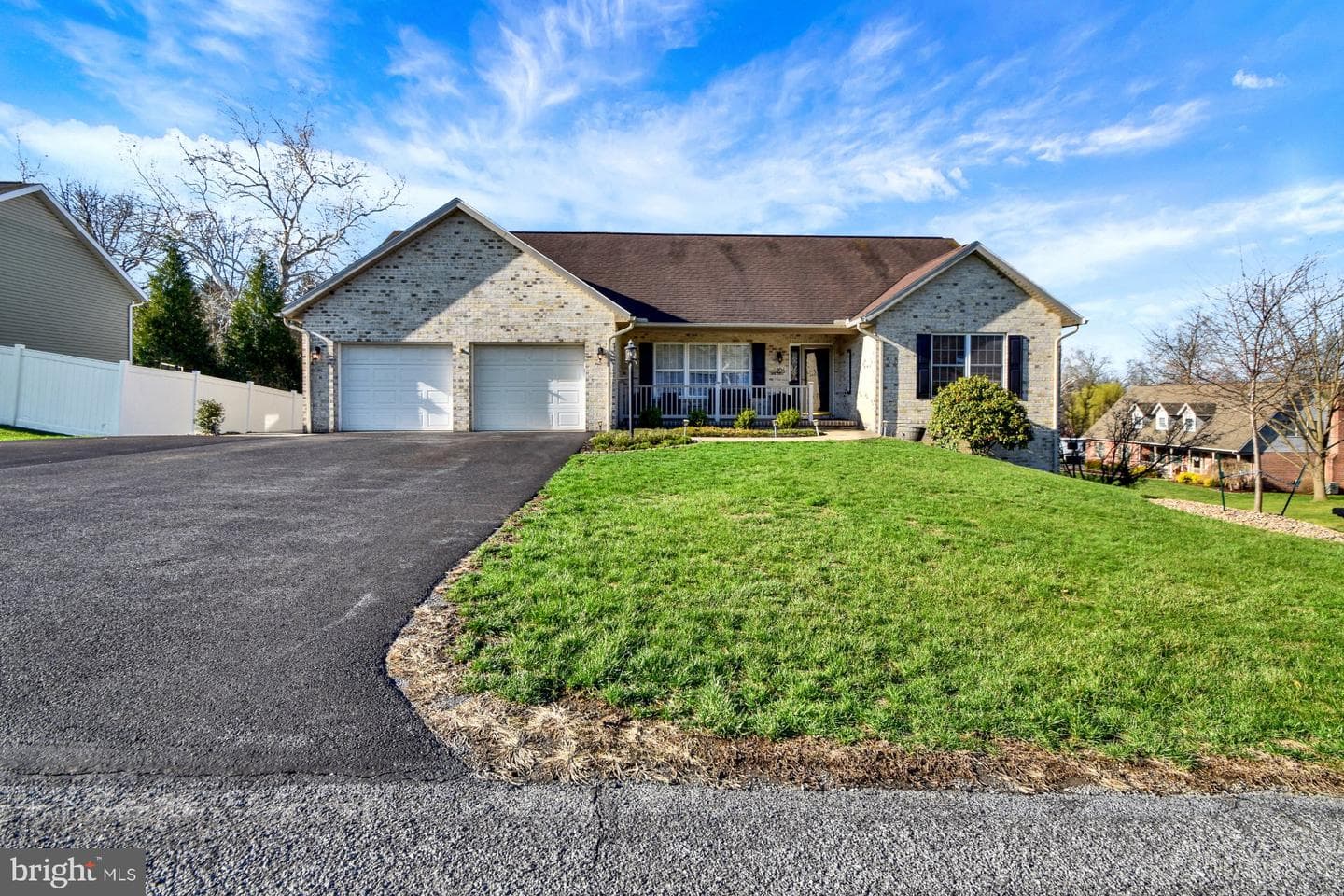 204 Jade Drive photo 2
