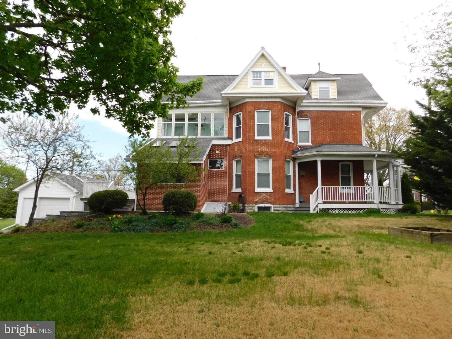 140 N Grant Street photo 3