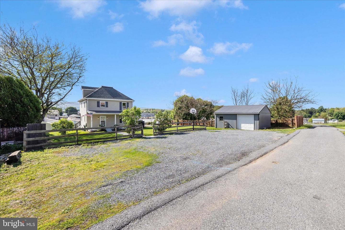 610 Ringgold Street photo 4
