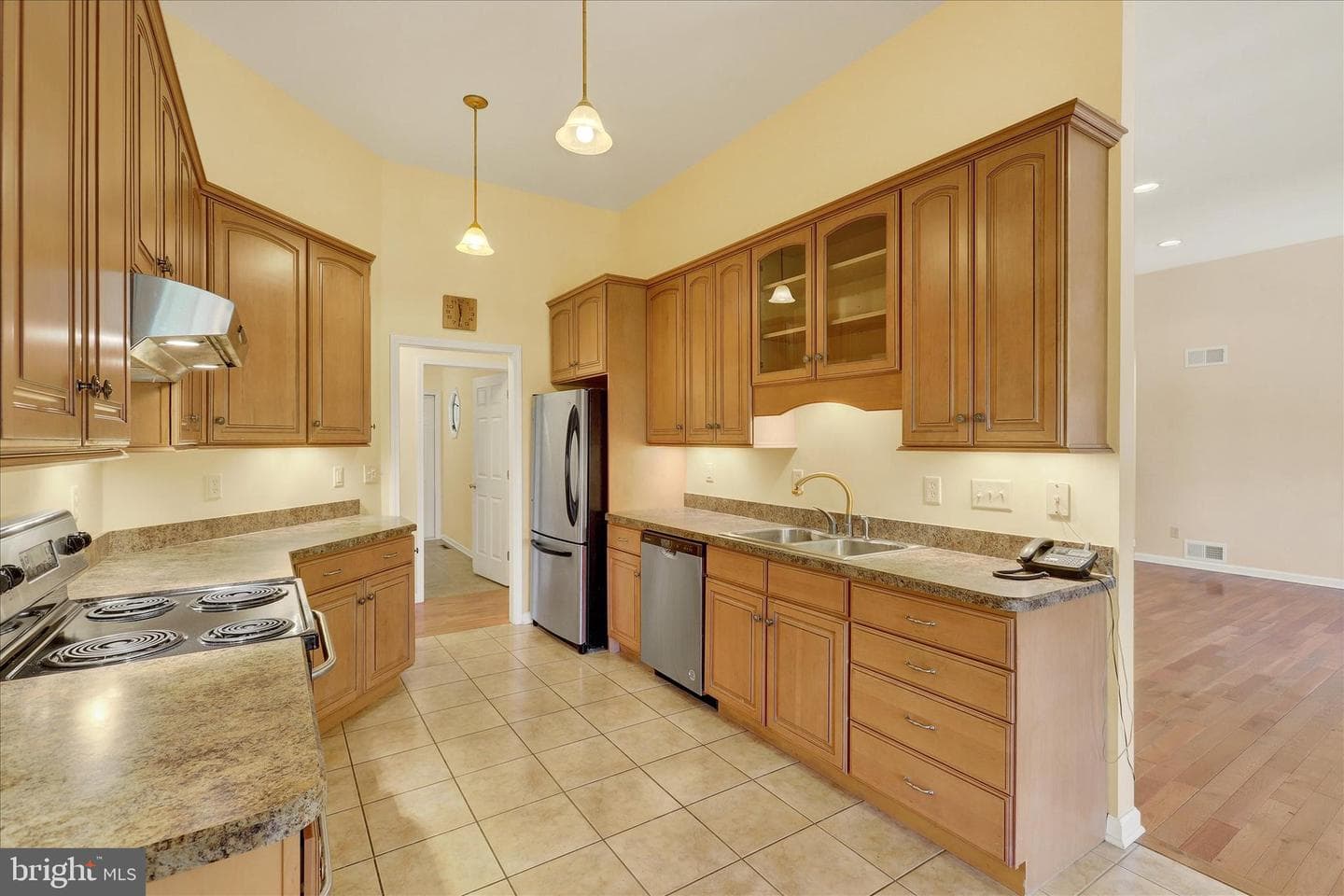 6606 Bent Oak Drive photo 7