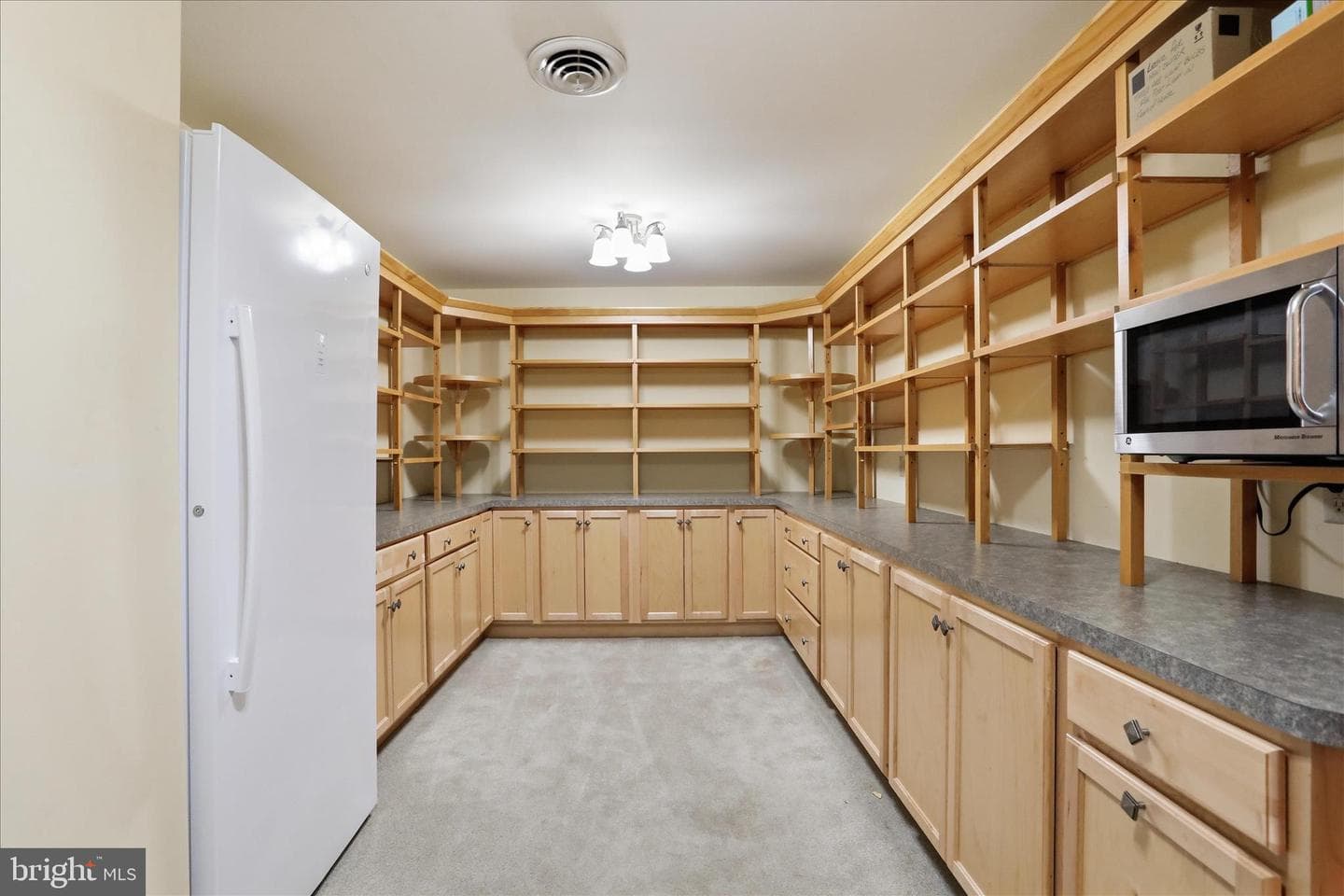 456 Lindman Drive photo 20