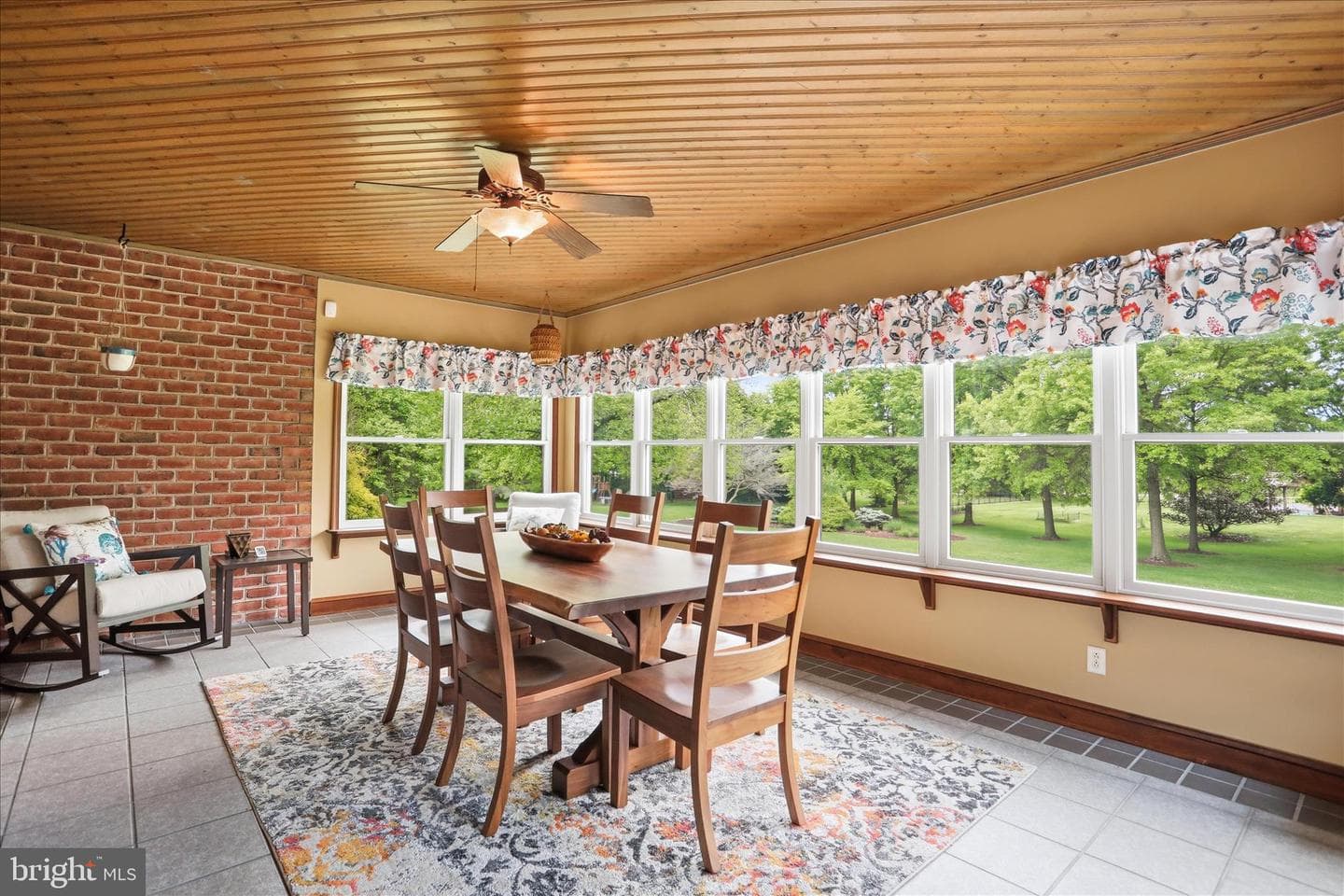 456 Lindman Drive photo 23