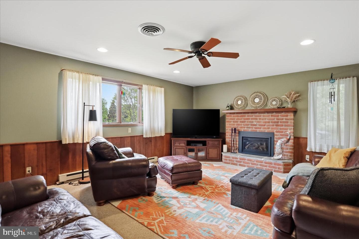 456 Lindman Drive photo 25