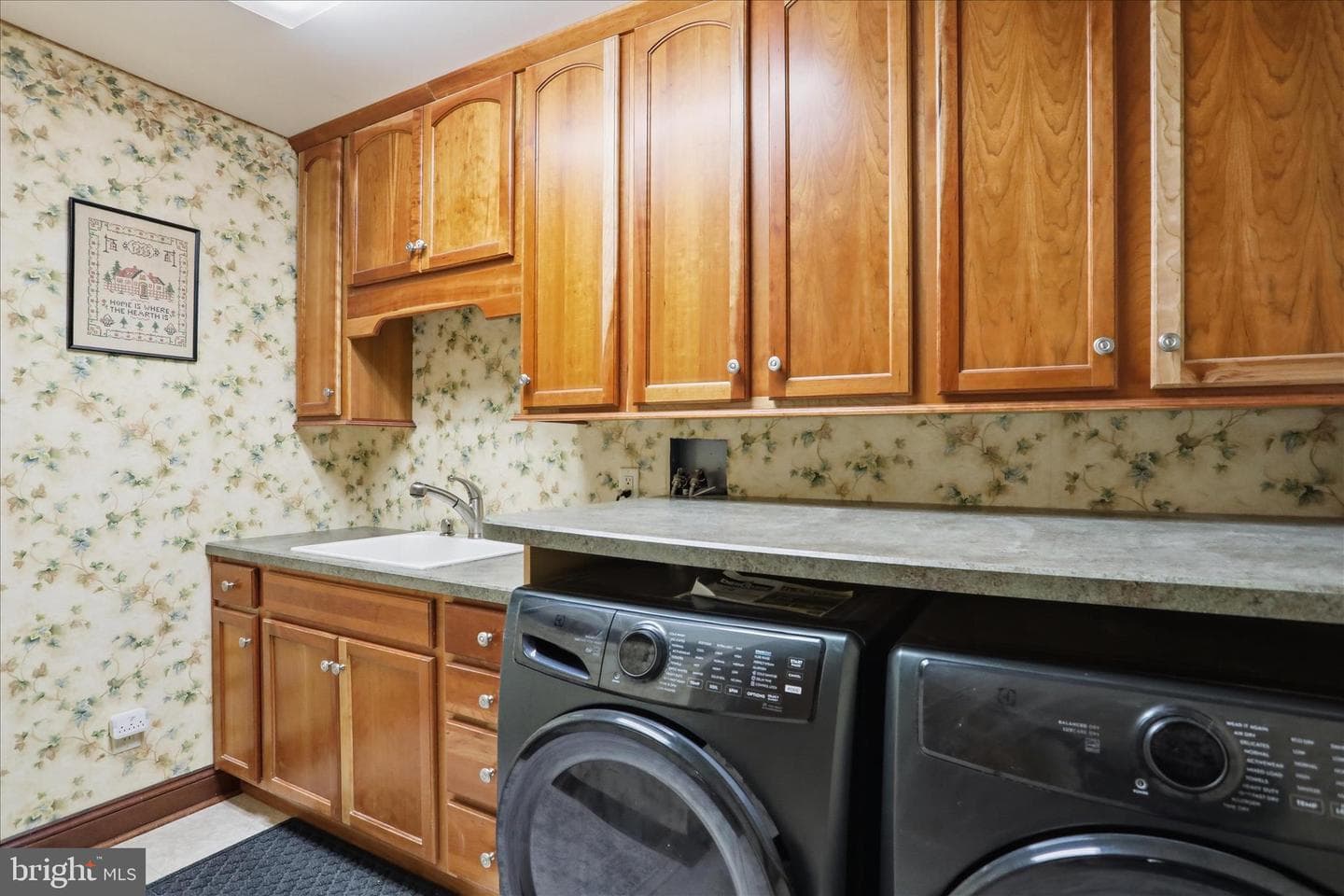 456 Lindman Drive photo 28