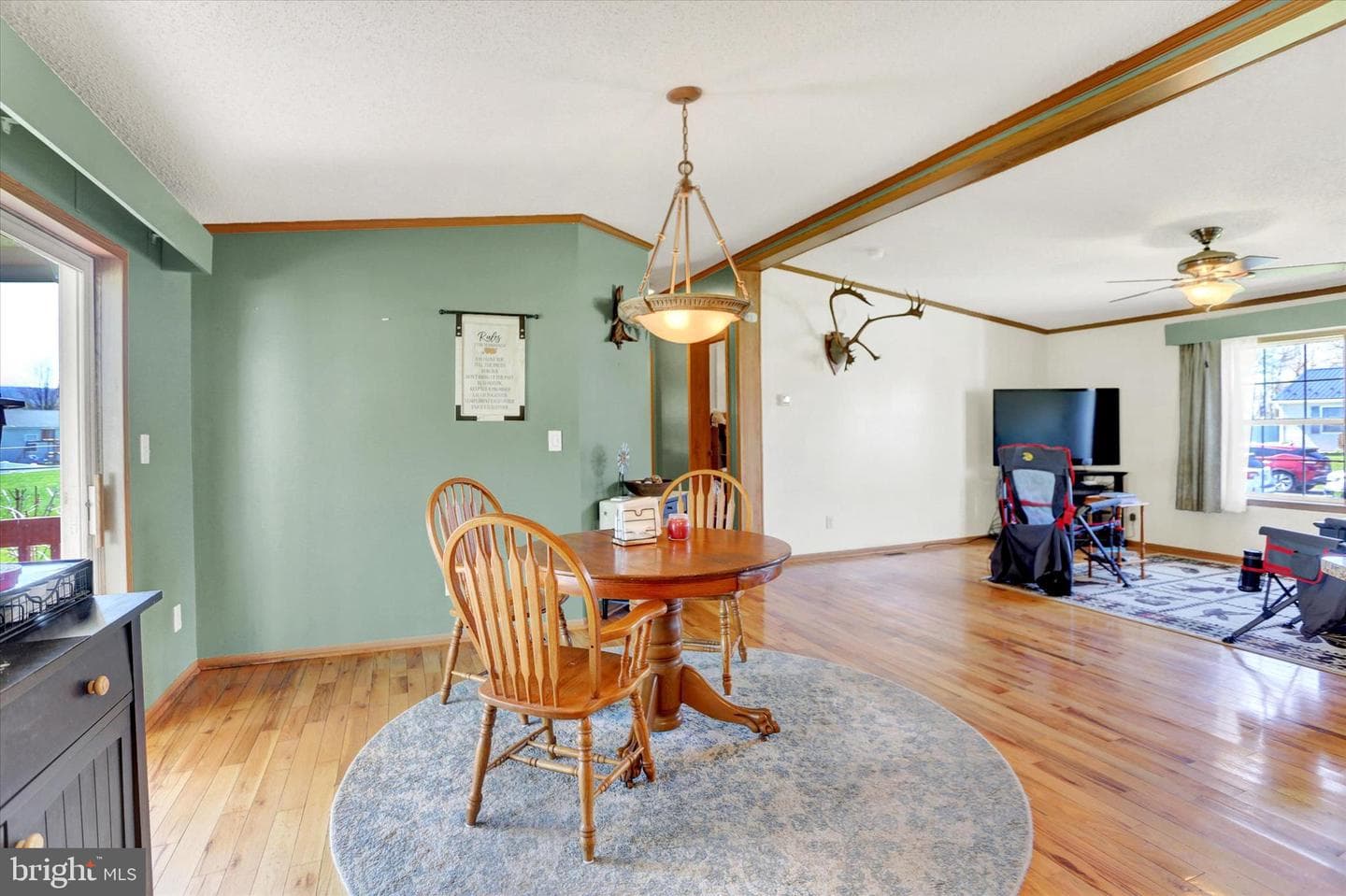 176 Durham Drive photo 8