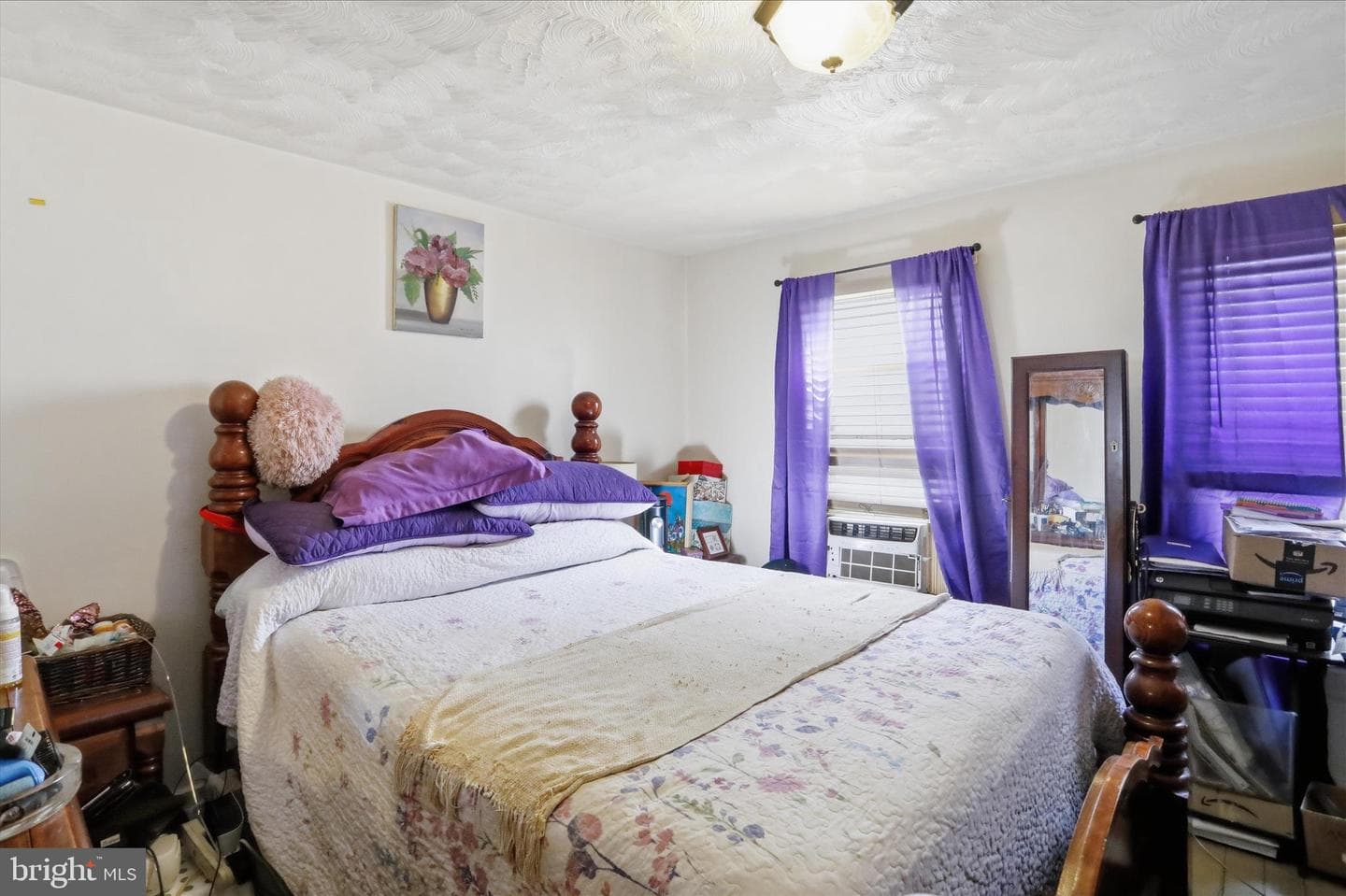 254 W Queen Street photo 15