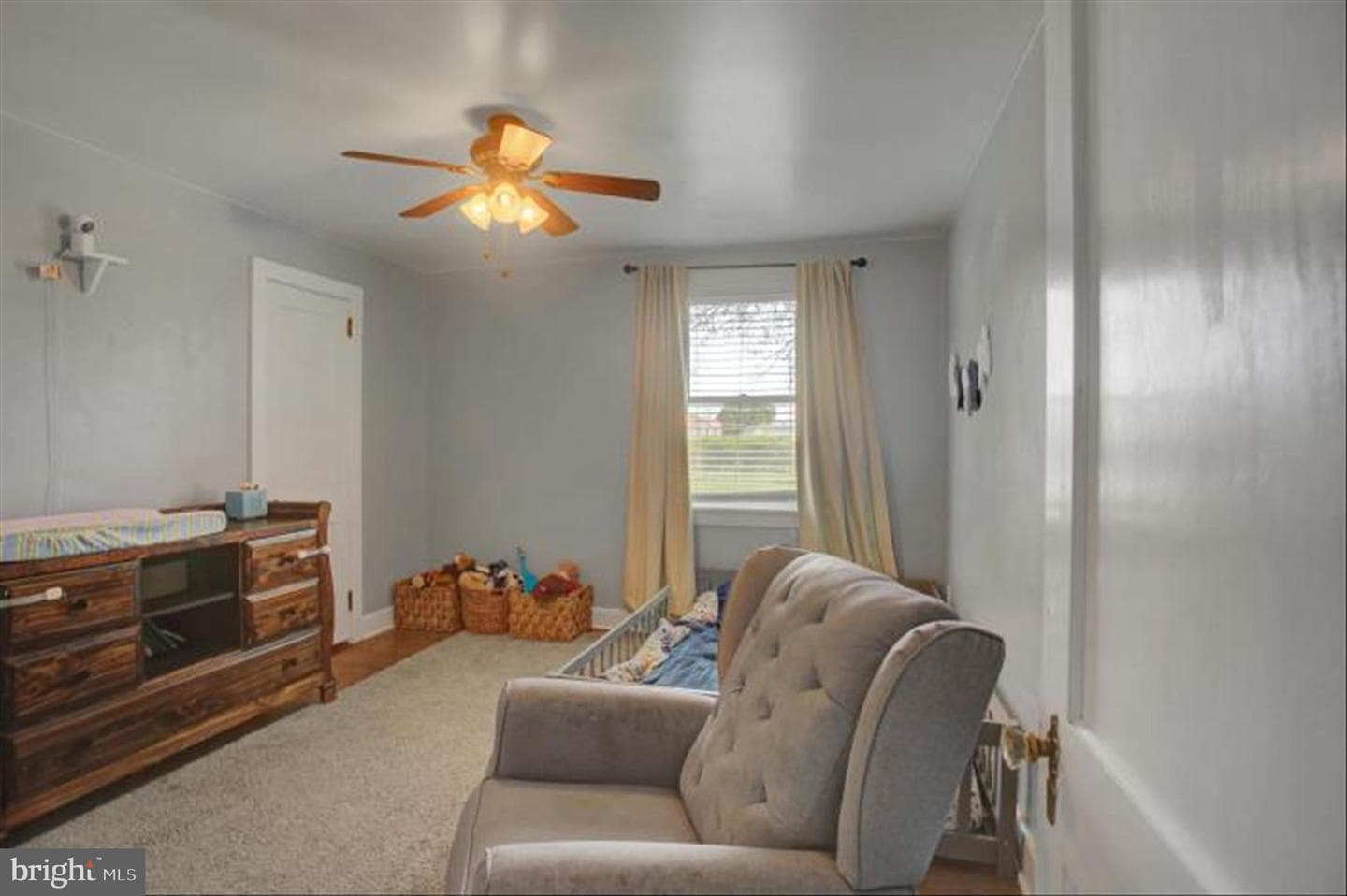 374 Glen Street photo 10