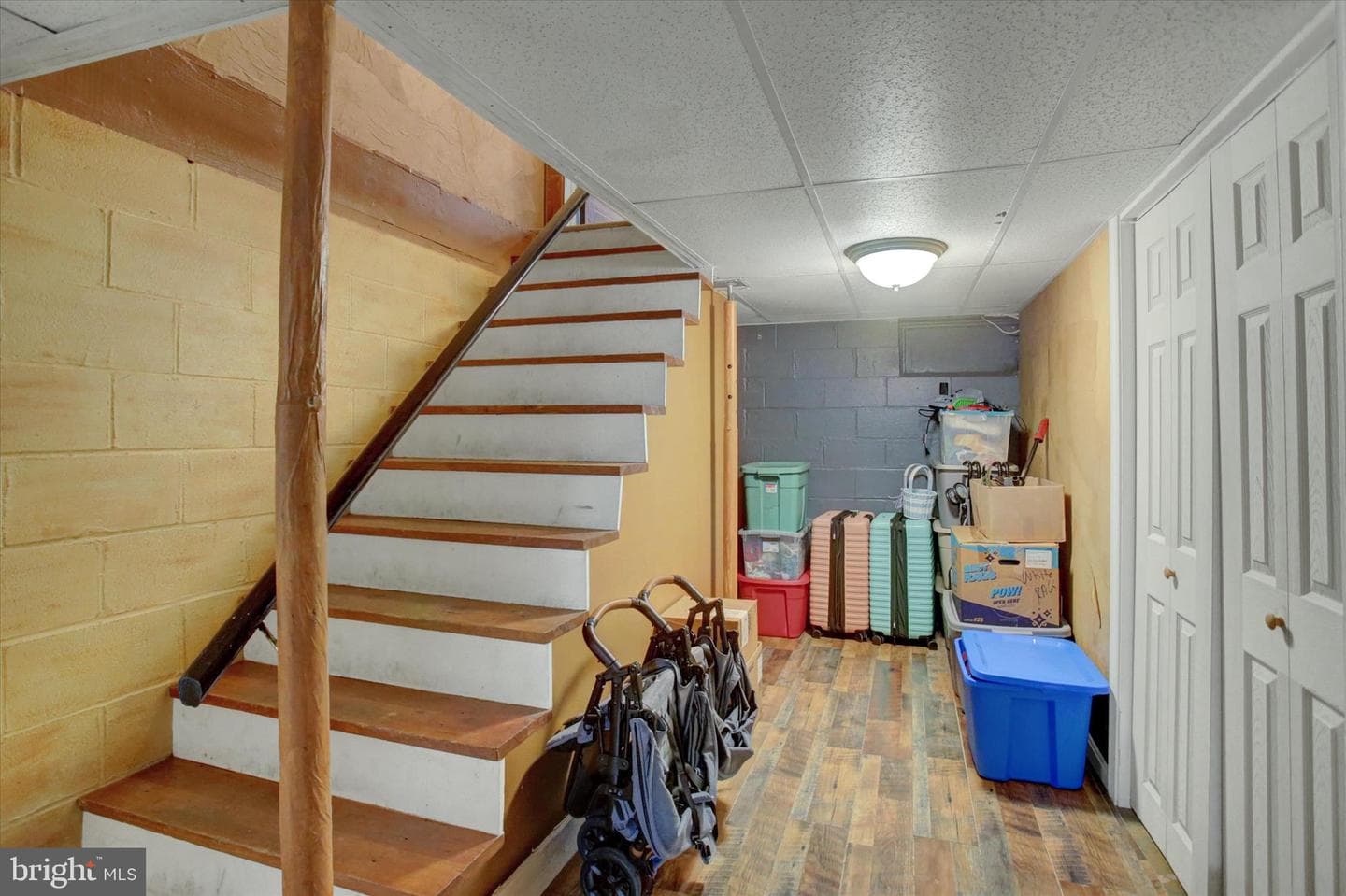 374 Glen Street photo 34