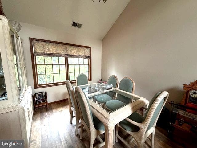 53 Edgelea Drive photo 5
